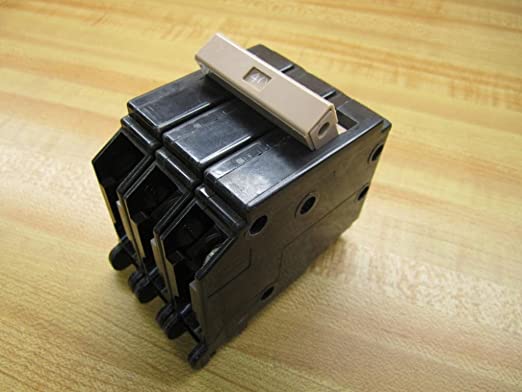 Eaton CH340 Plug-On Mount Type CH Circuit Breaker 3-Pole 40 Amp 240 Volt AC